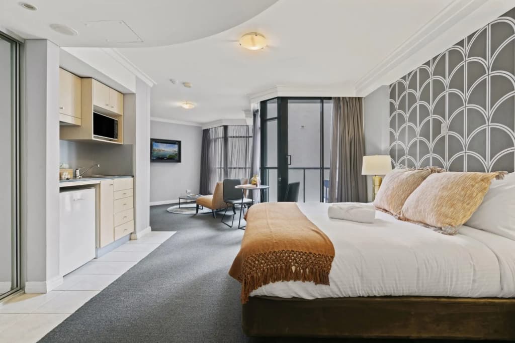Quiet City Abode in Sydney - photo 3