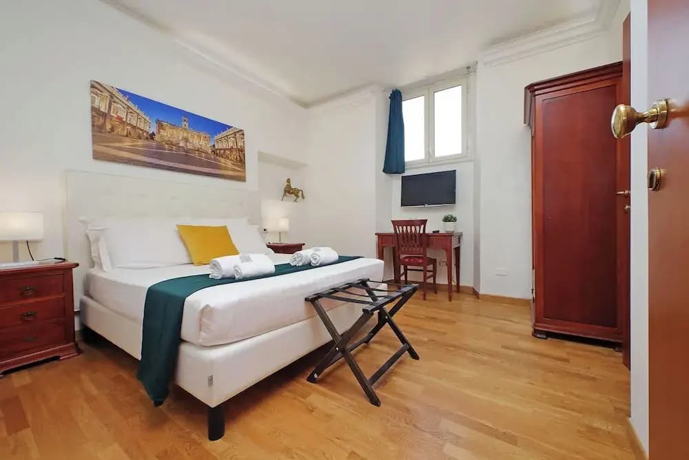 Romulus Rooms - photo 5