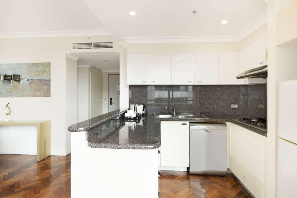 YEHS Hotel Sydney Harbour Suites - photo 48
