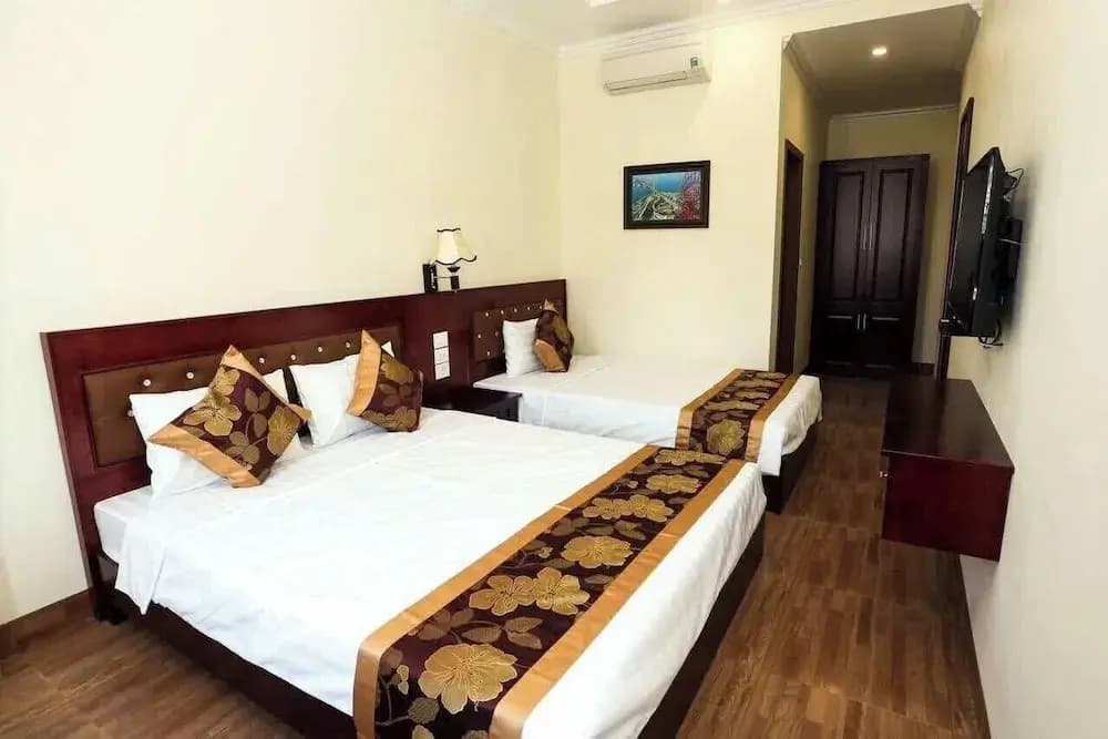 Ha Long Lotus Hotel - photo 5
