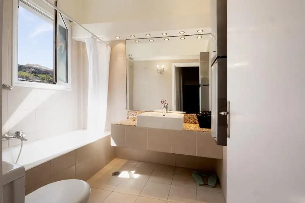 3 Bdrm Luxury Apt Incredible Acropolis View - photo 4