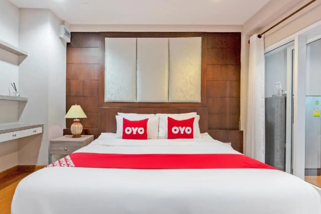 OYO 995 Blue Cafe Apartment - photo 5