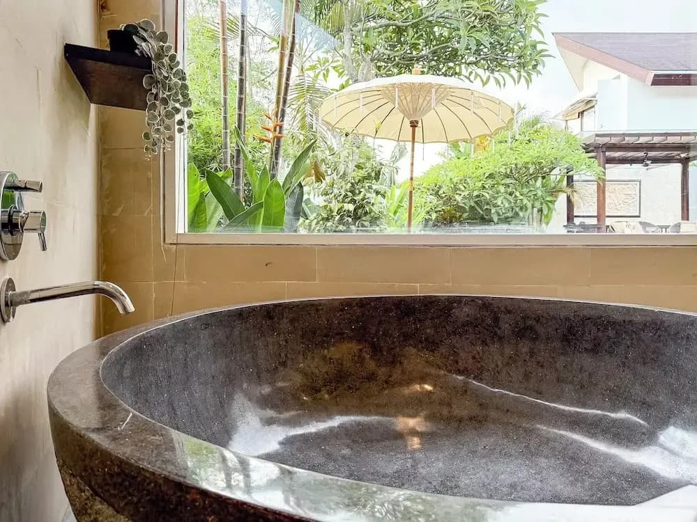 Villa St Calyx by DVH Luxe Retreats 3BR - photo 24