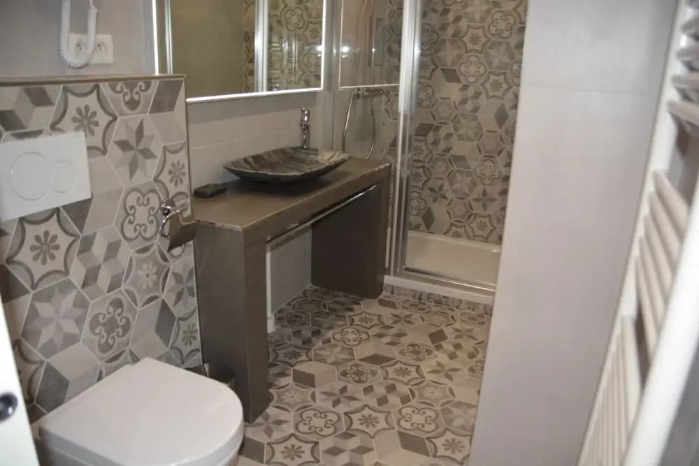 Bourgogne - Your Home in Paris - photo 13