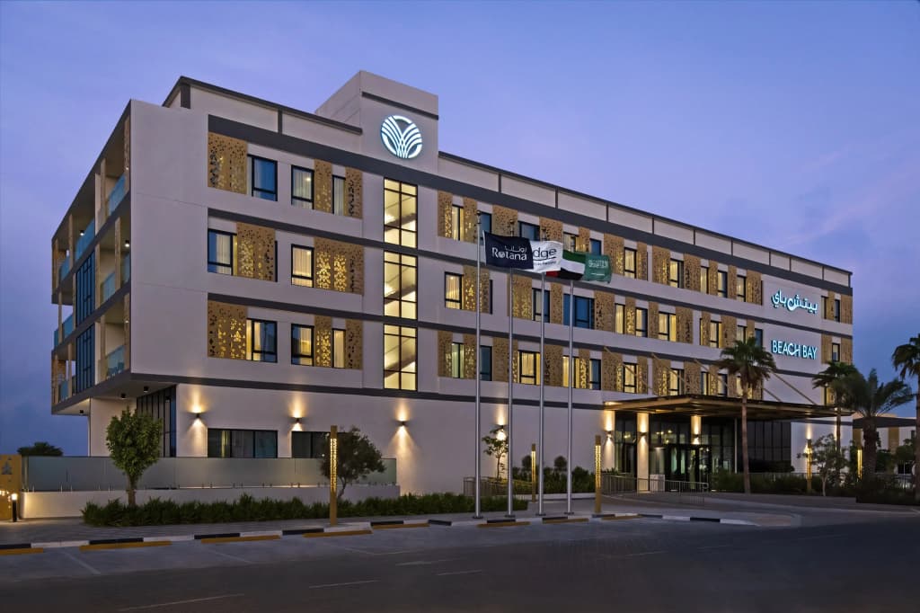 Beach Bay Hotel Mirfa - photo 1