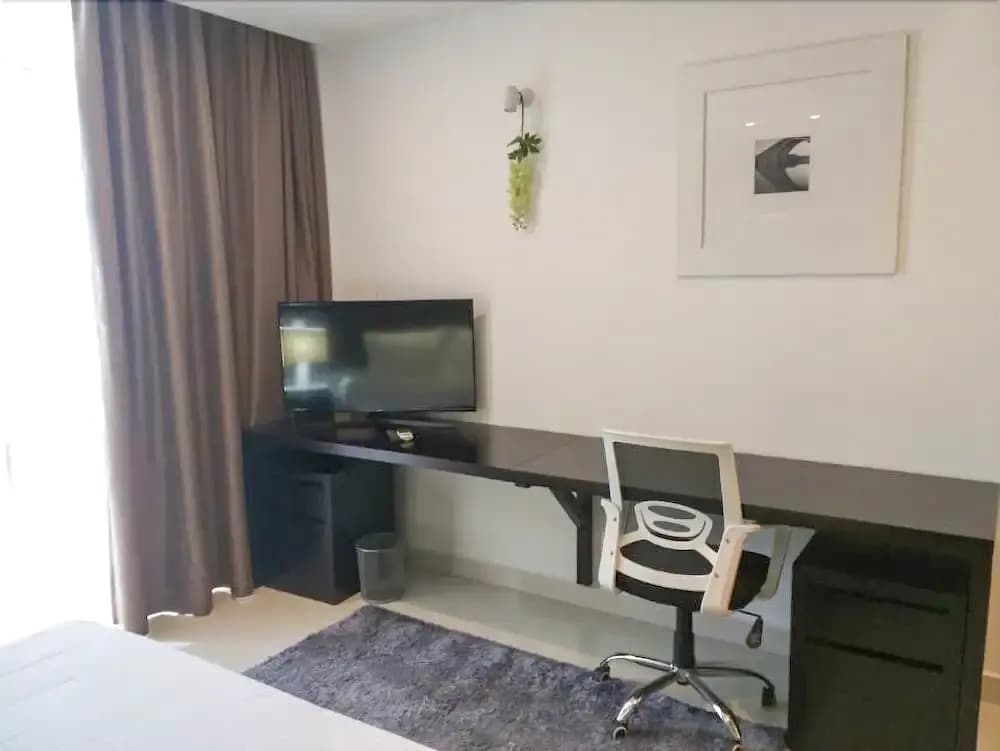 Platinum One Suites - 3 Bedroom - photo 3