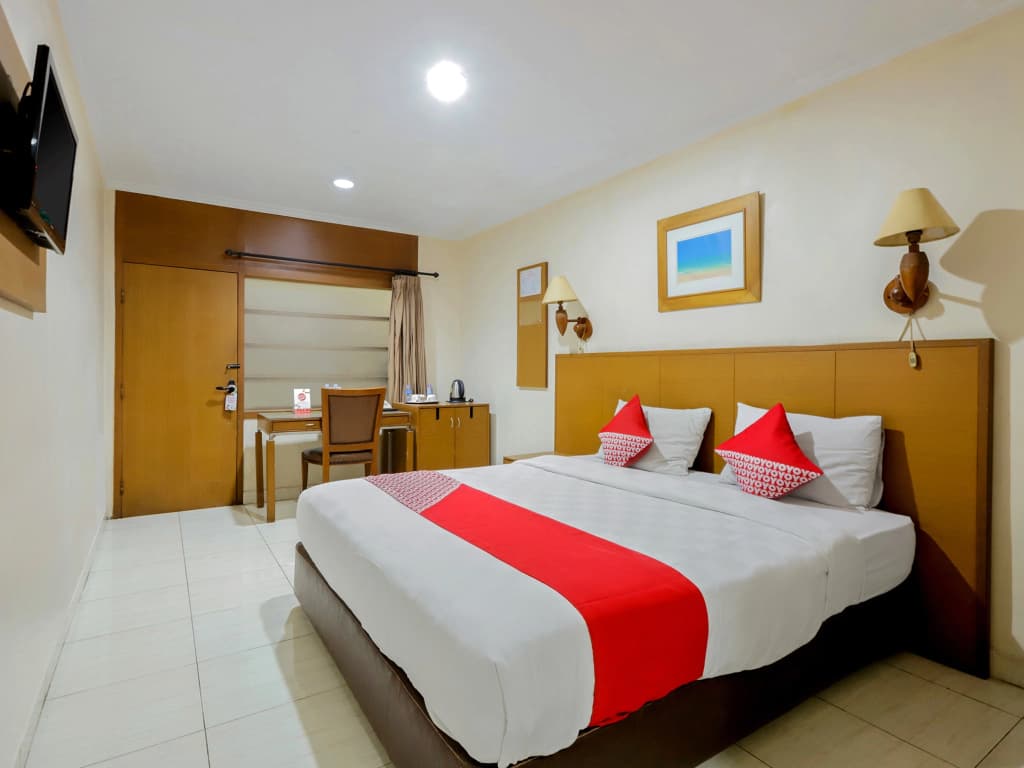 OYO 919 Hotel Kalisma Syariah Near RS Pelni - photo 3