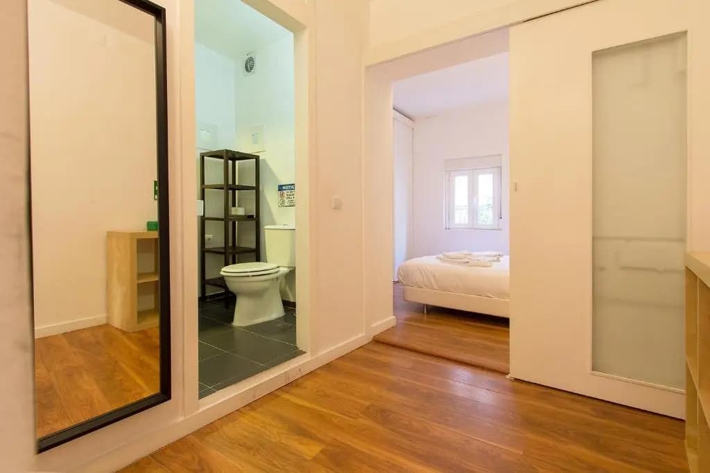 Typical Tailor Made Flat in Central Graça - photo 3