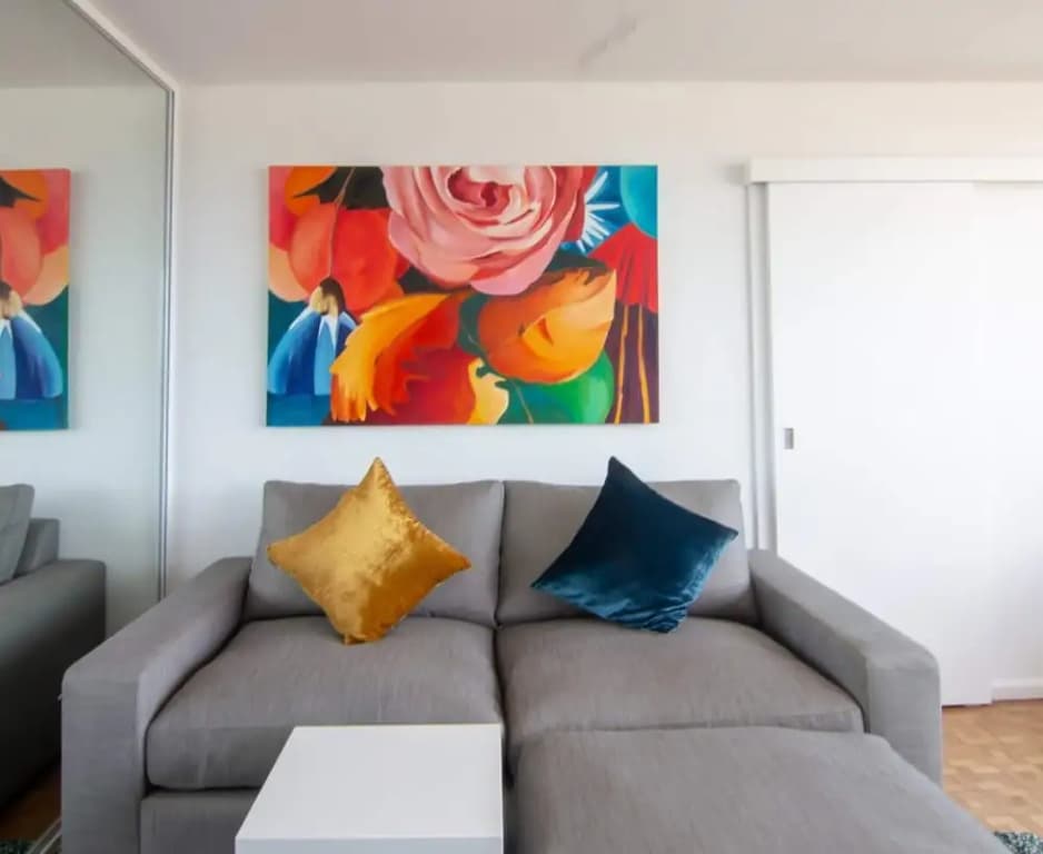 Bright 1 Bedroom Studio With Amazing City Views - photo 1