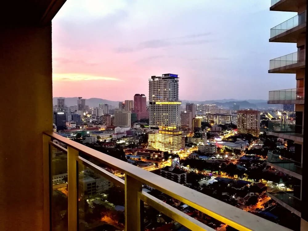 KLCC Summer Suite by Sunny - photo 14