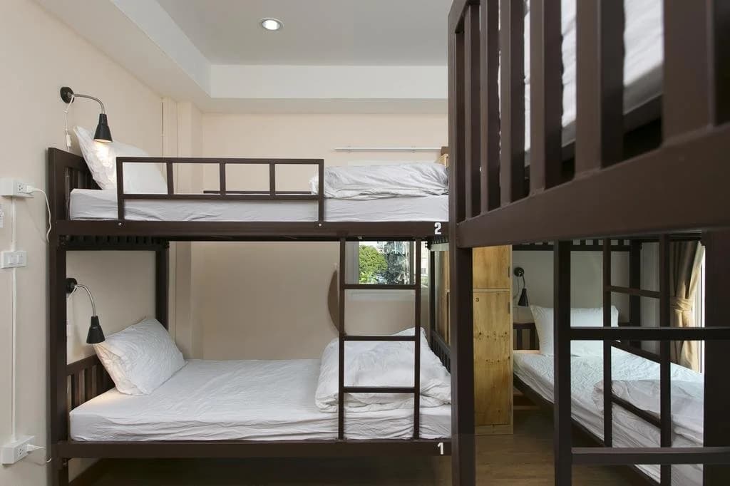 Small Space Cafe and Hostel - photo 3