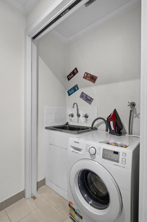 Spacious 3-bed Townhouse in Coburg - photo 10
