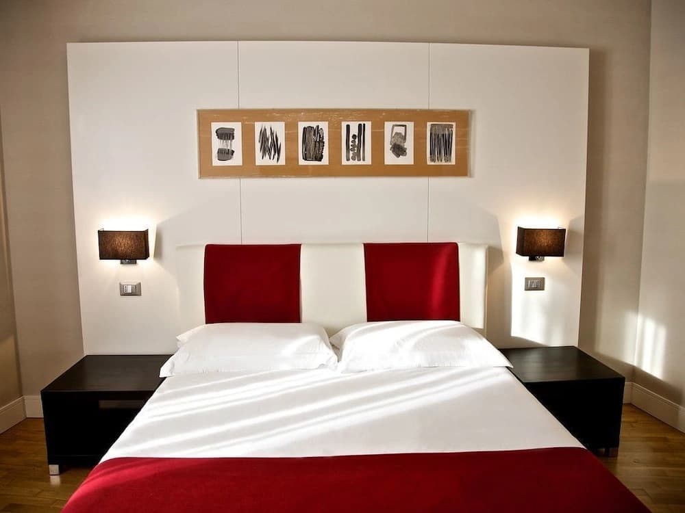 Adamas Luxury Suites - main photo