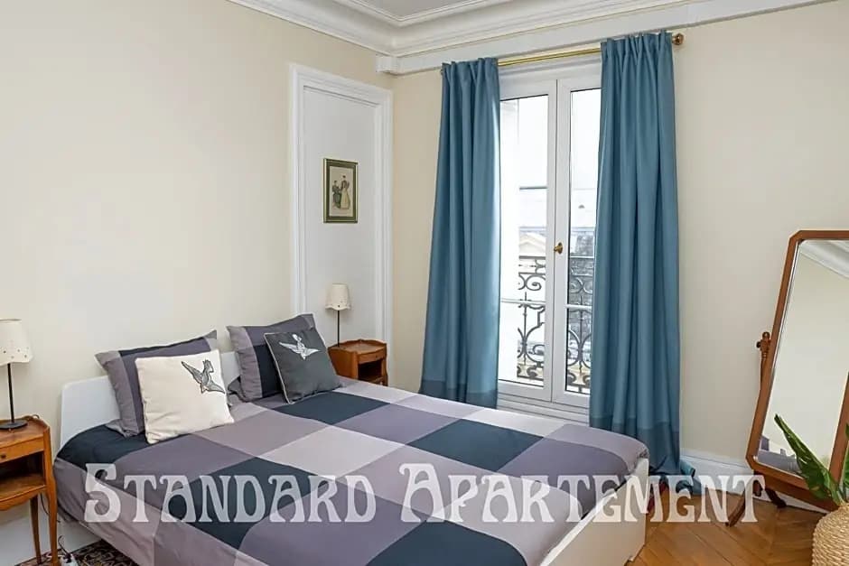 Eiffel Tower view Residence - main photo