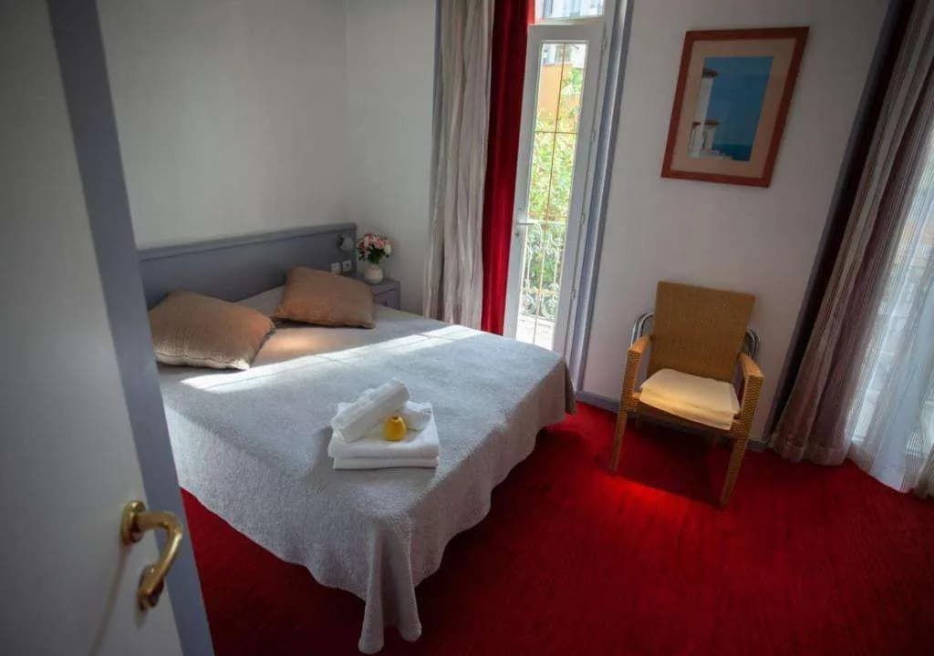 Hotel Oasis - photo 24