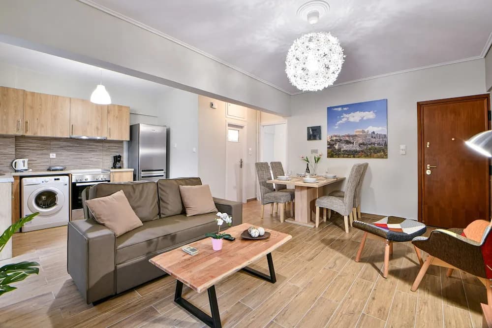 Comfy Home next to metro - photo 10