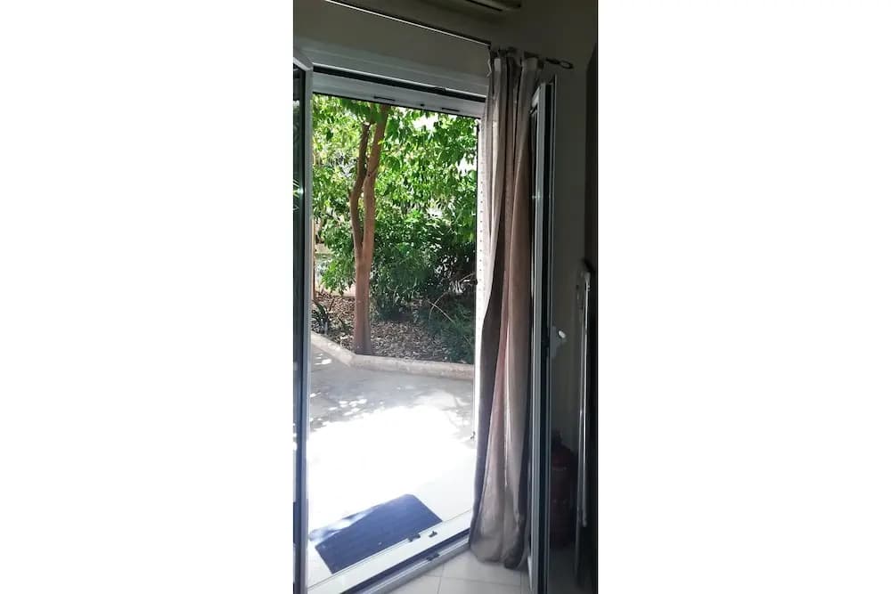 Studio in Pagkrati close to Euaggelismos metro - photo 5