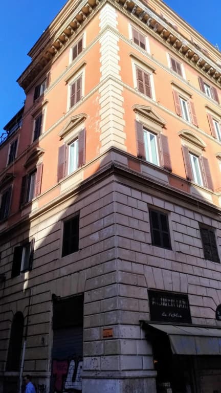 Nicolas Inn - photo 37