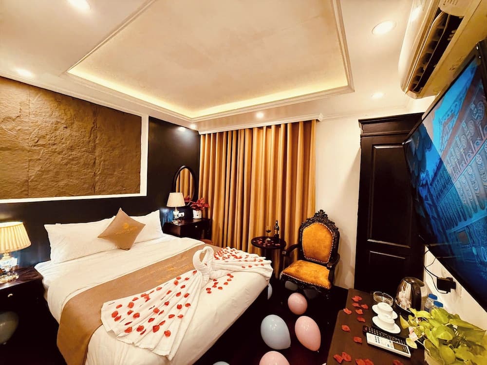 Majestik Hotel - photo 33
