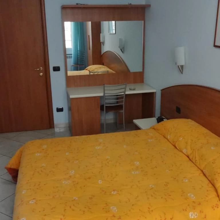 Hotel 2000 - photo 21