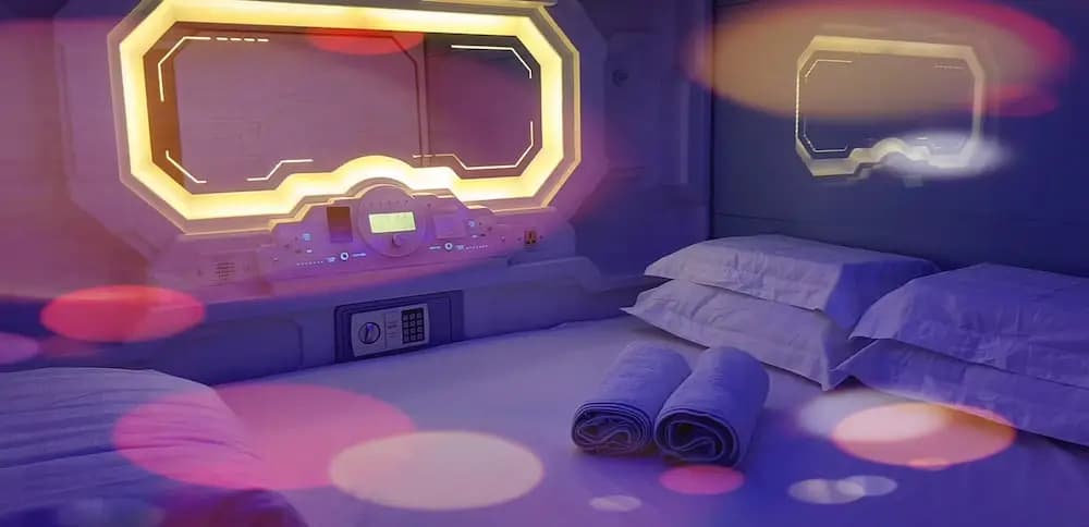 SkyCity Capsule Hostel - photo 3