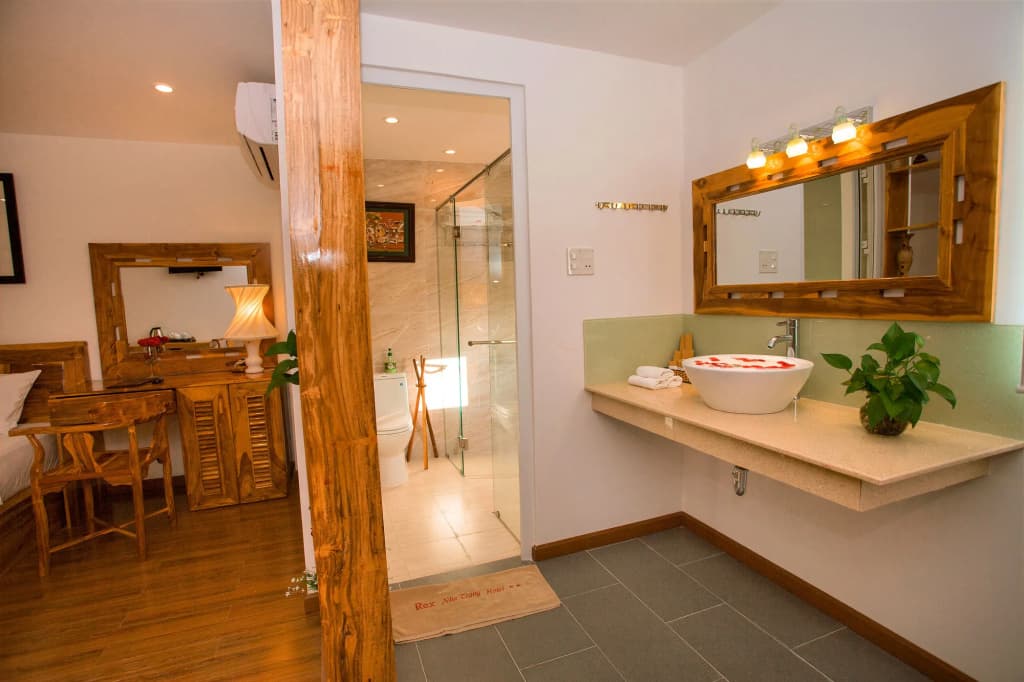 Rex Hotel and Apartment - photo 10