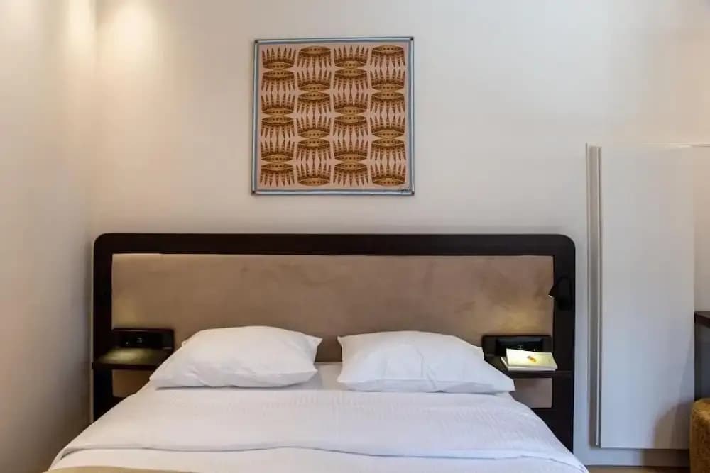 Epitome Suites - photo 5