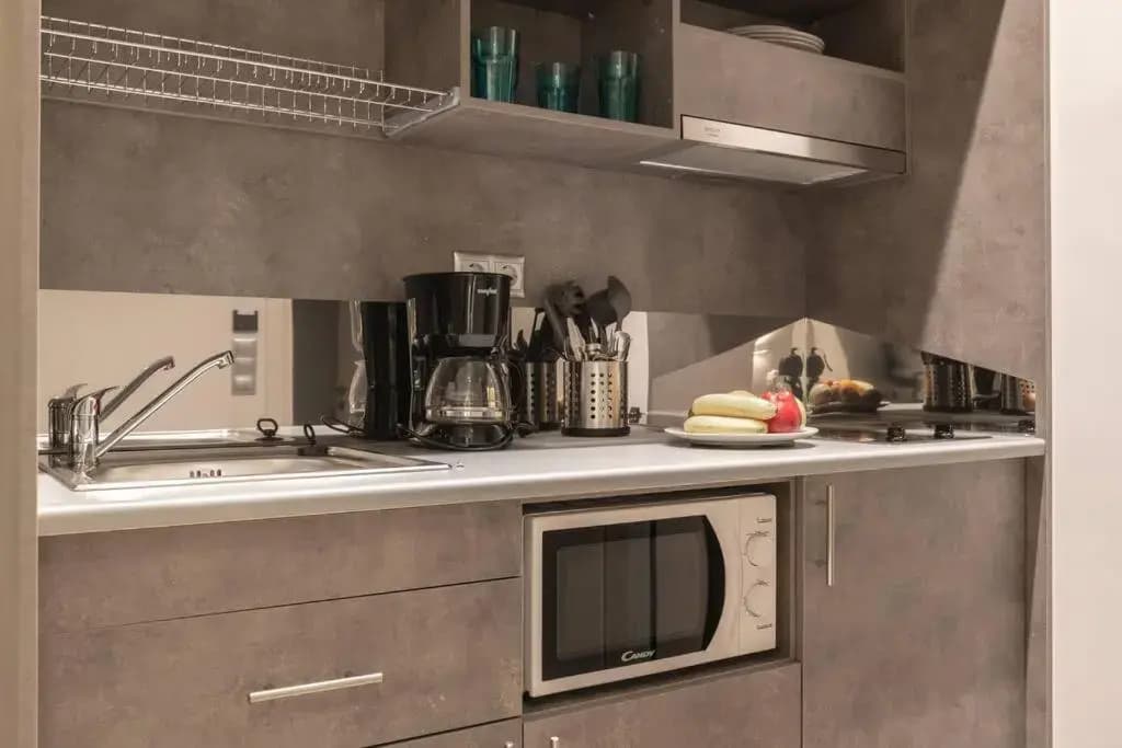 A11 Pristine & comfy studio near Plaka & Parthenon - photo 10
