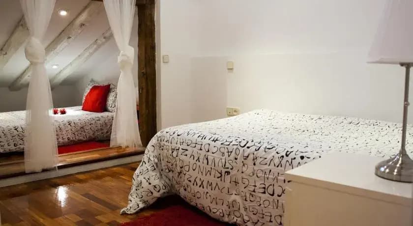 Loft besides Gran Via - photo 5