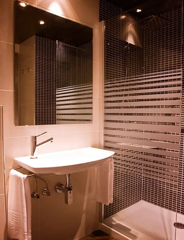 Hotel Barcelona House - photo 17