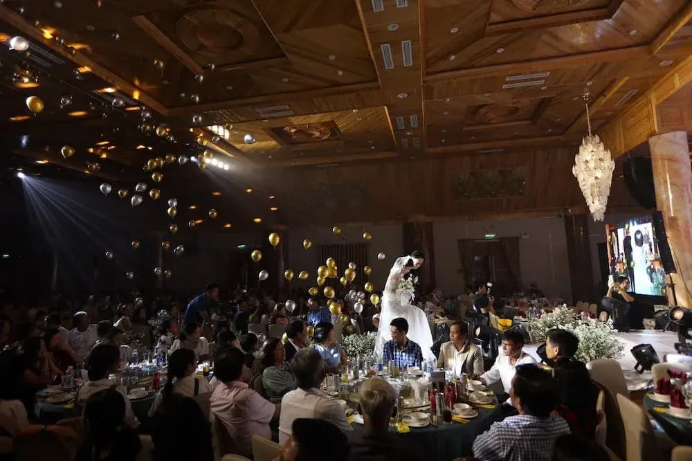 Phu Long Tam Ky Hotel & Restaurant - photo 29