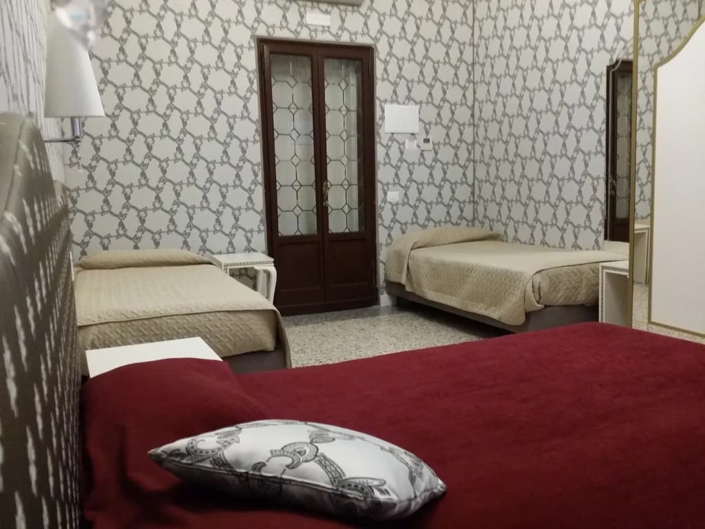 Hotel Cà Nobile Corner - photo 4