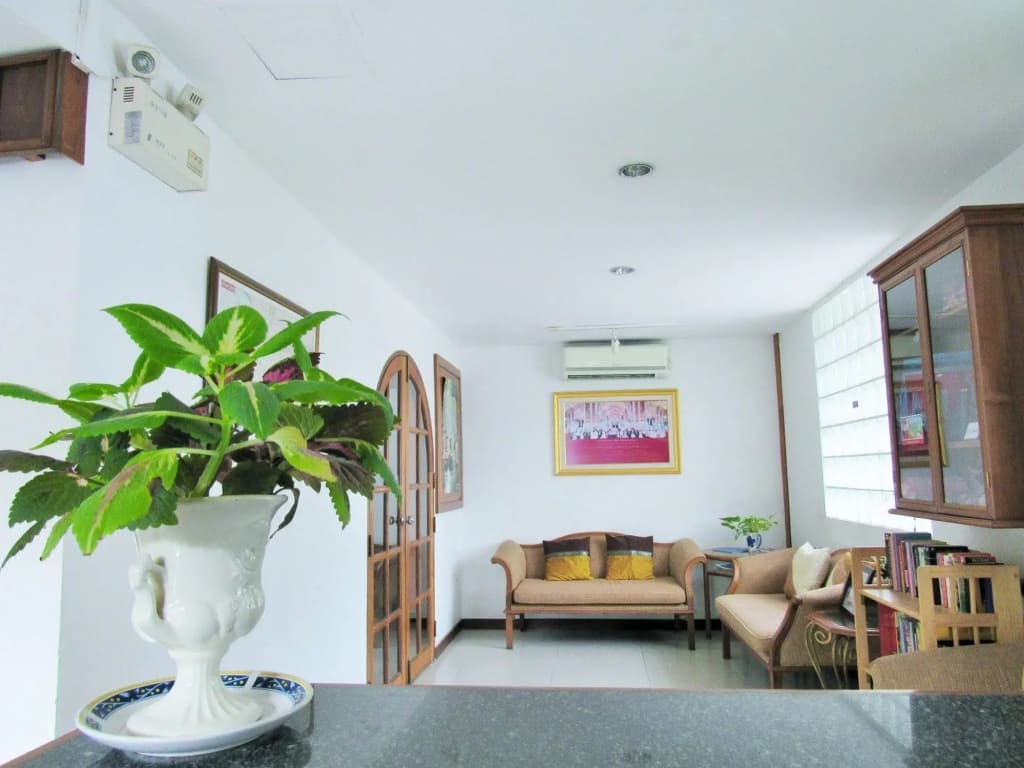JL Bangkok - photo 2