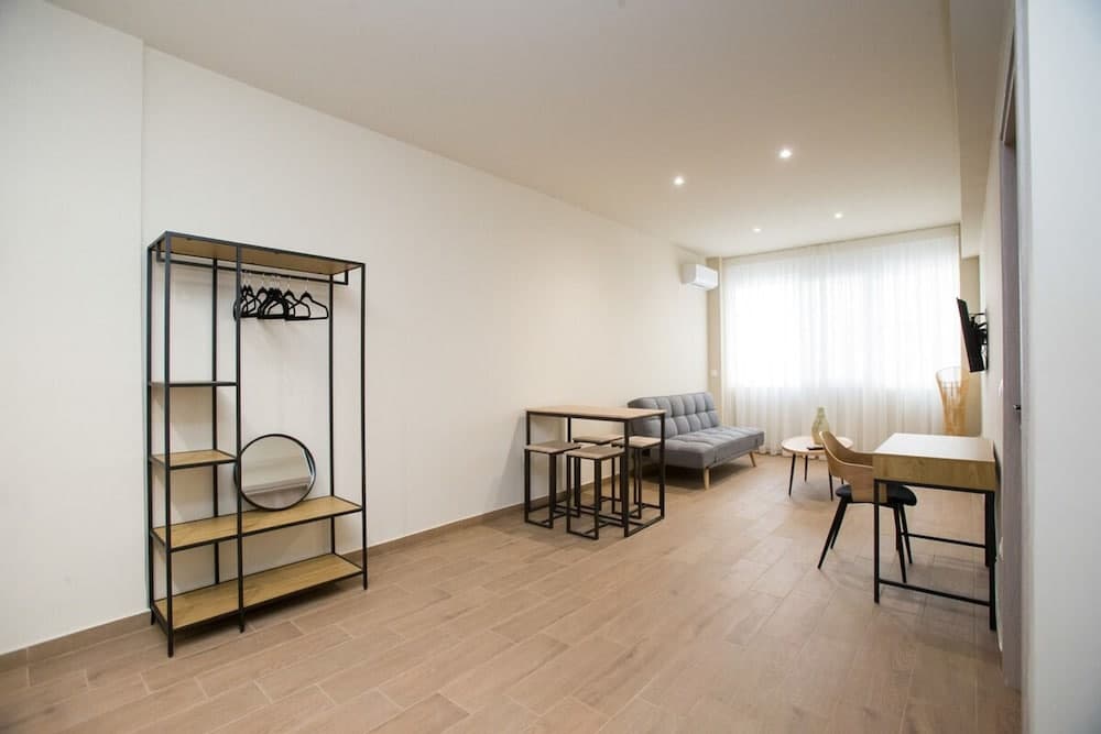 Stoa Luxury Apartment - photo 8