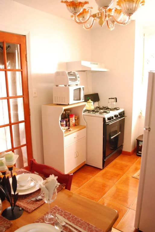 Delz Bed & Breakfast - photo 18