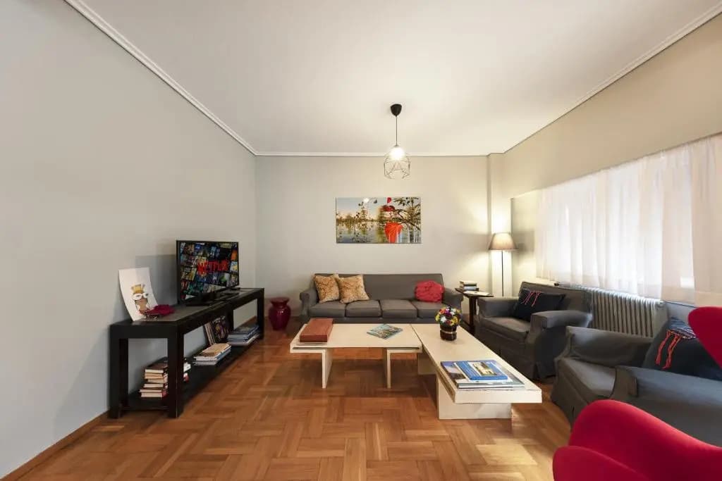 Spacious 3 Bedroom apt near Acropolis museum - photo 9