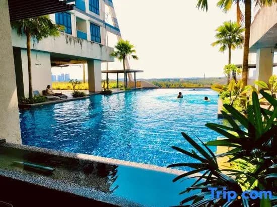 Ramada Medini Apartment - photo 3
