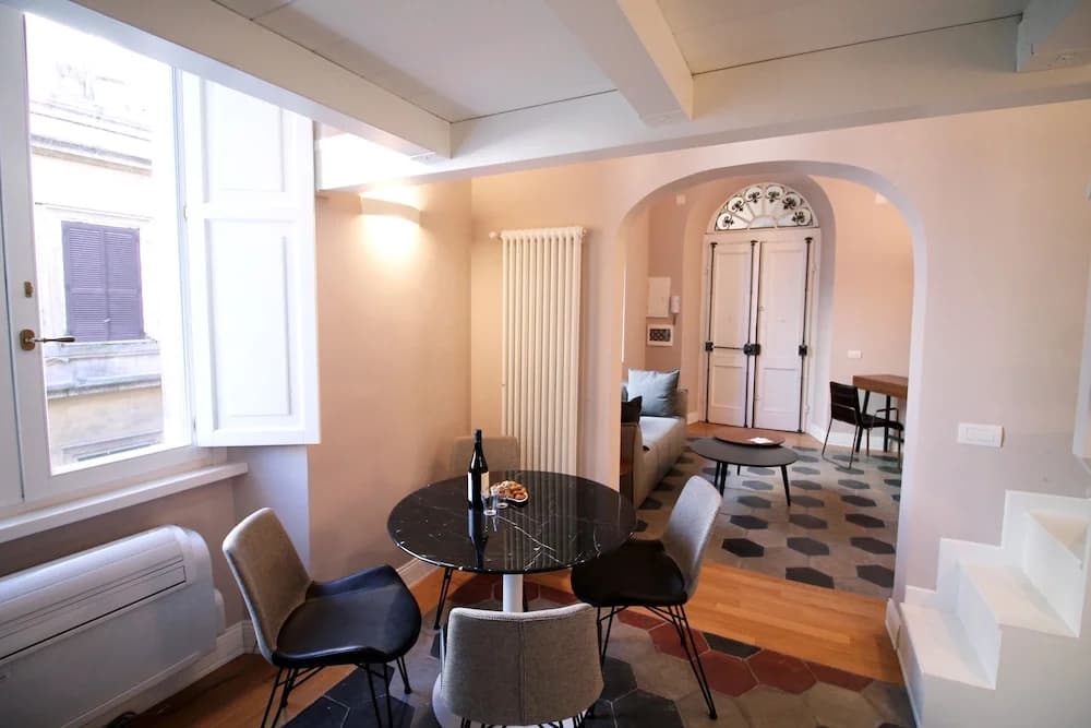 Colosseo Topnotch Apartment - photo 11