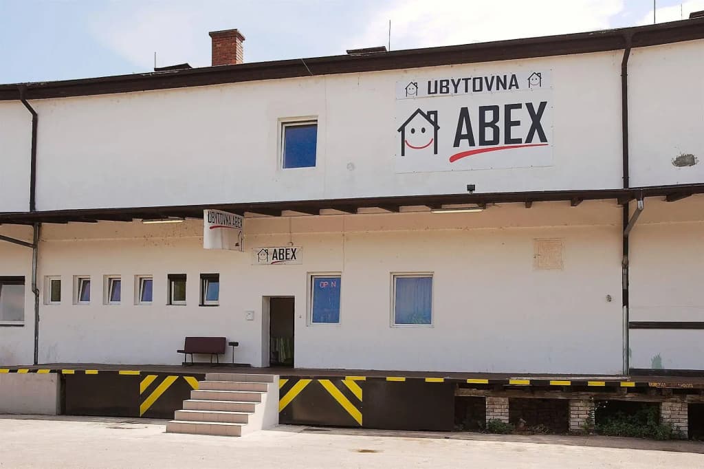 Abex Hostel - photo 11