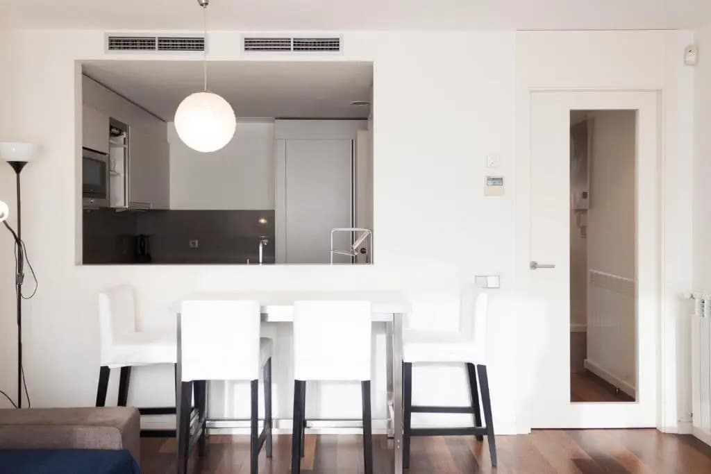 Via Augusta Apartments - photo 10
