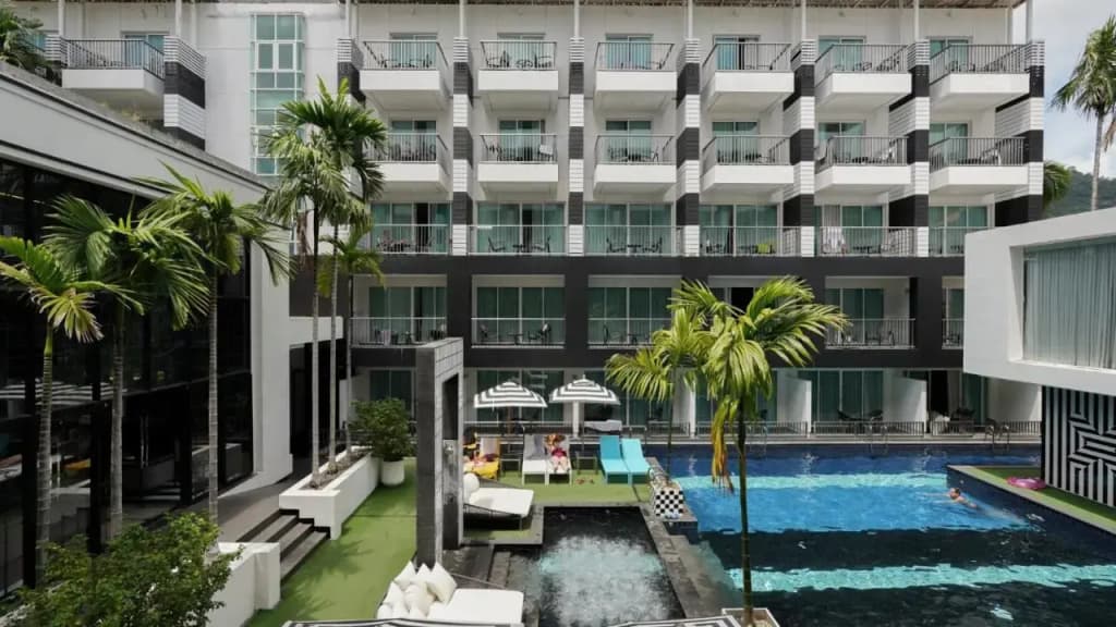 Sugar Palm Resort - photo 2