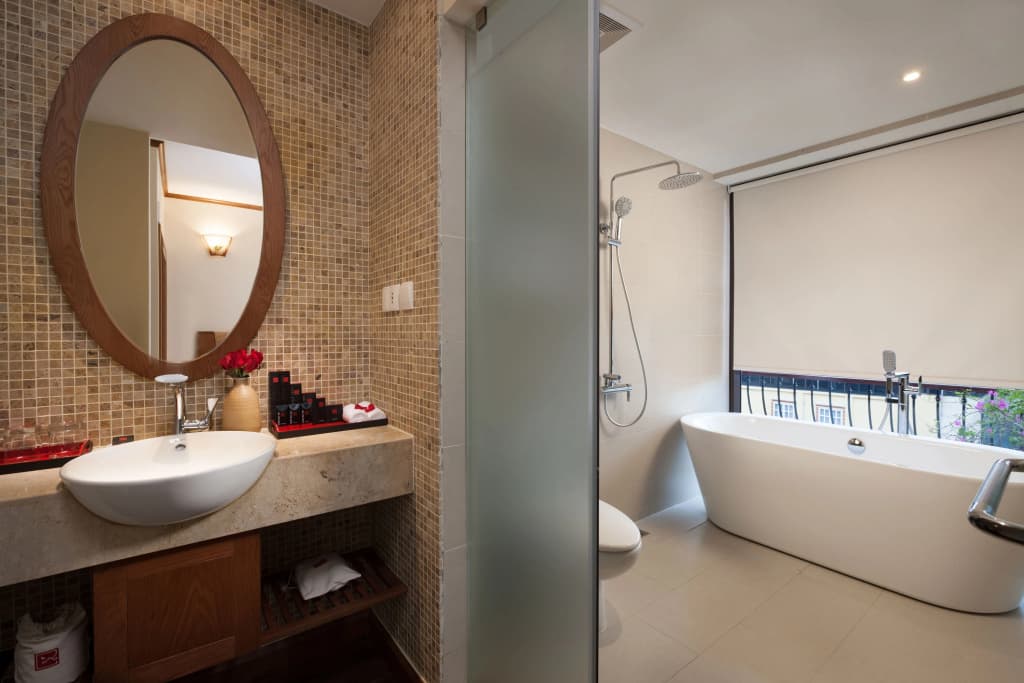 MK Premier Boutique Hotel - photo 8