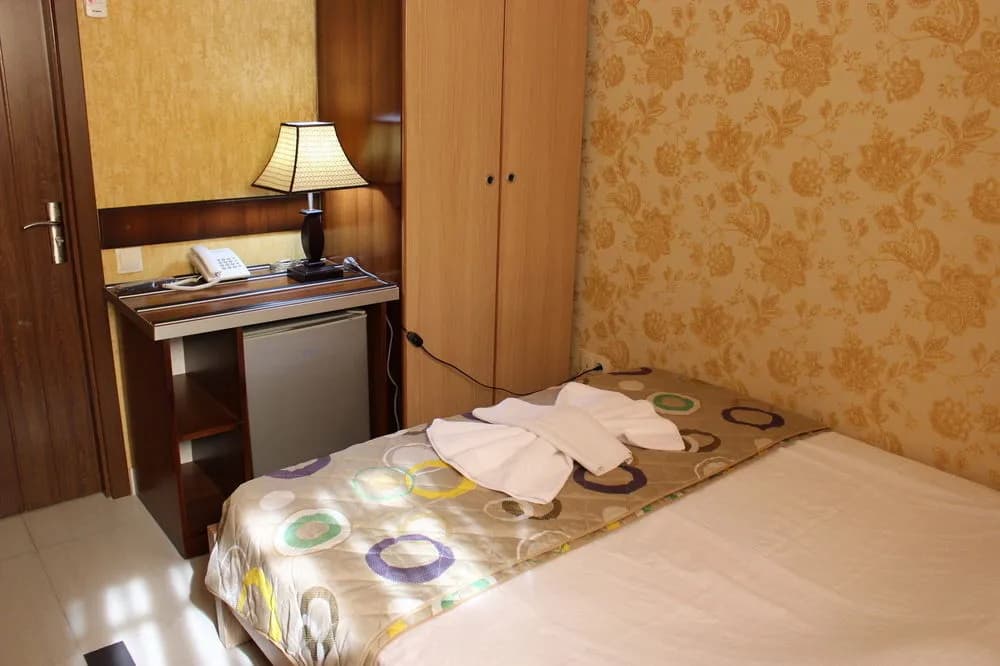 Hotel Almeto - photo 4