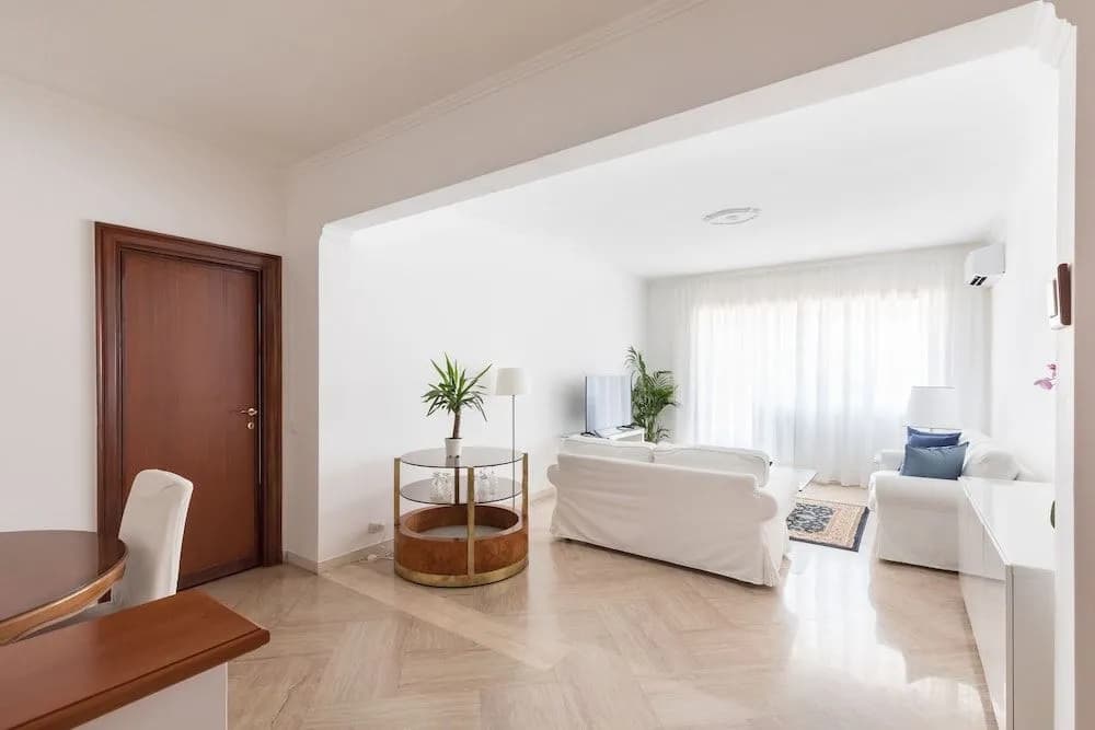 Jg Panoramic Suite Vatican - photo 4