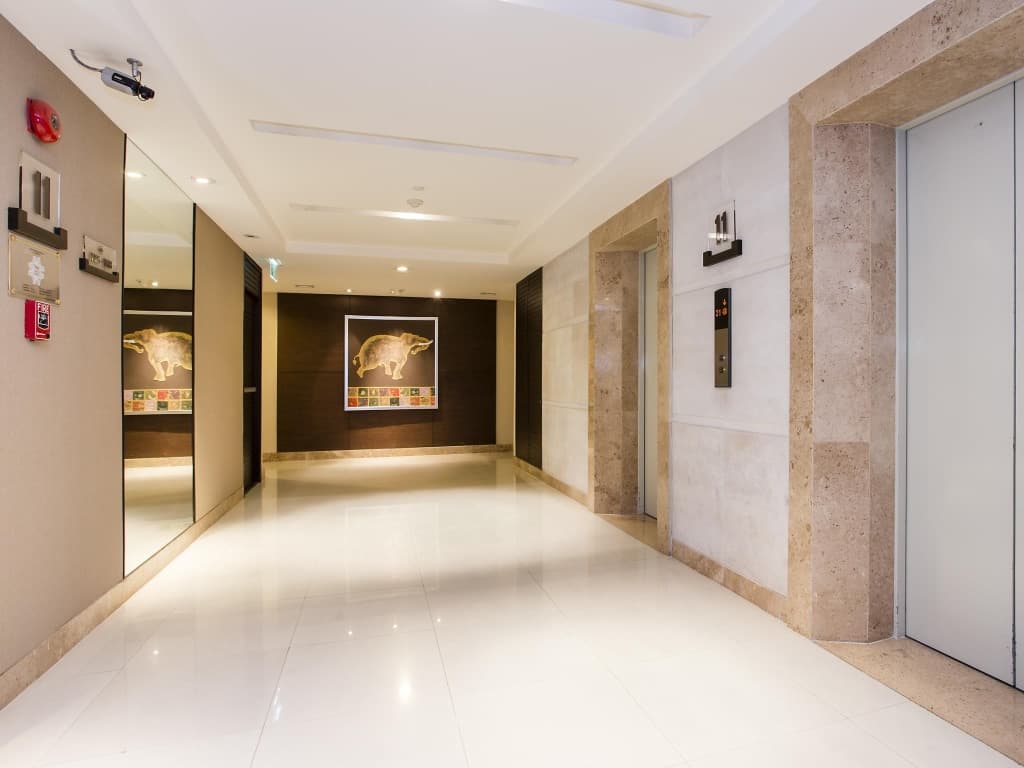 The Narathiwas Hotel & Residence Bangkok - photo 13