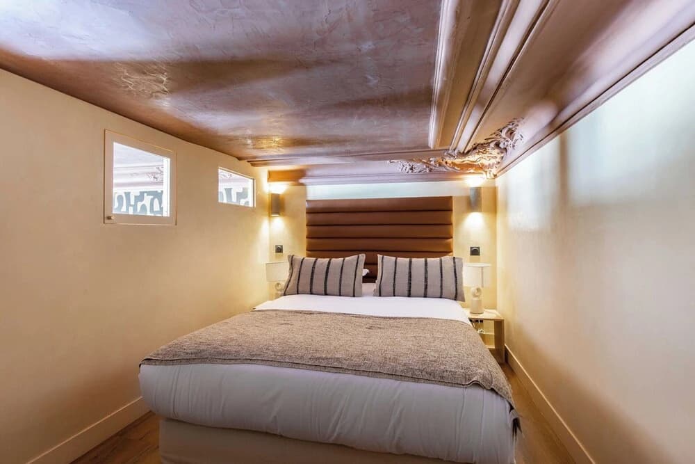 Exclusive Hotels - photo 12