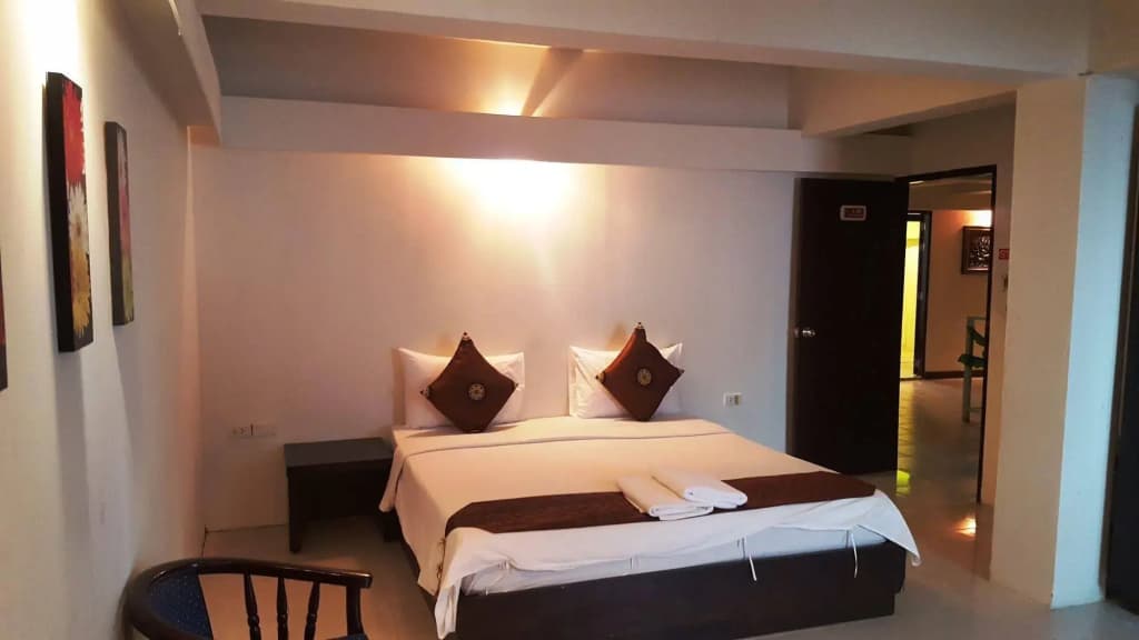 Chaweng Palace Hotel - photo 4