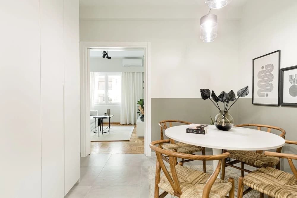 Serene 1 BR Apartment in Koukaki - photo 7