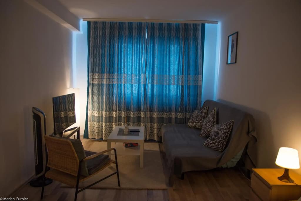 Grand Central Station Apartment - photo 2