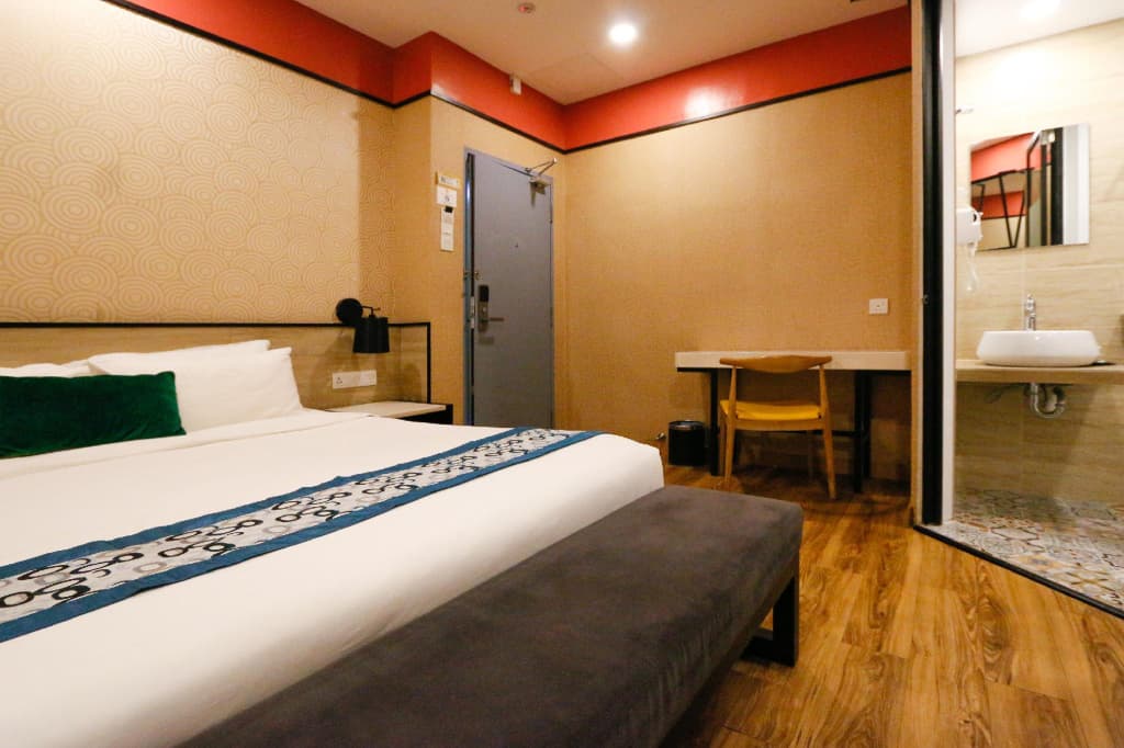 Golden Roof Hotel Seri Iskandar - photo 3